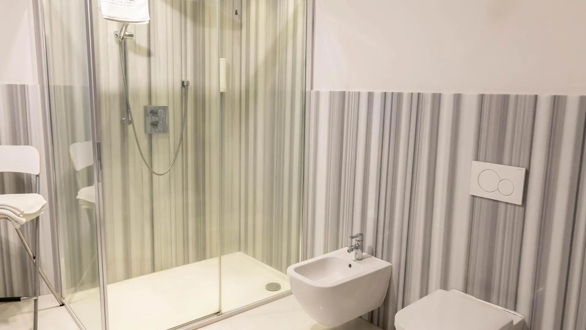 A Casa Di Tom Bed and Breakfast SantʼAmbrogio di Valpolicella Italien