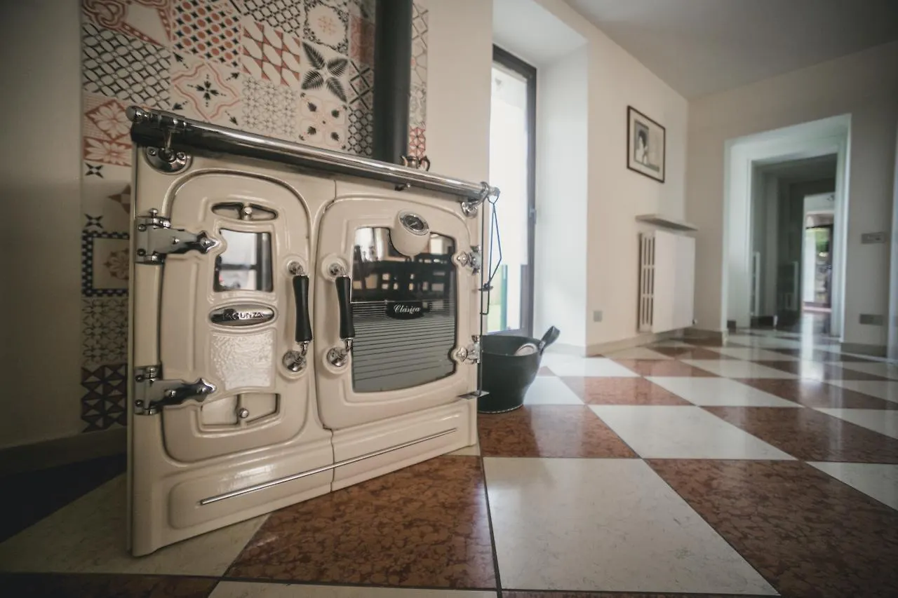 산탐브로지오 디 발폴리첼라 A Casa Di Tom B&B  산탐브로지오 디 발폴리첼라