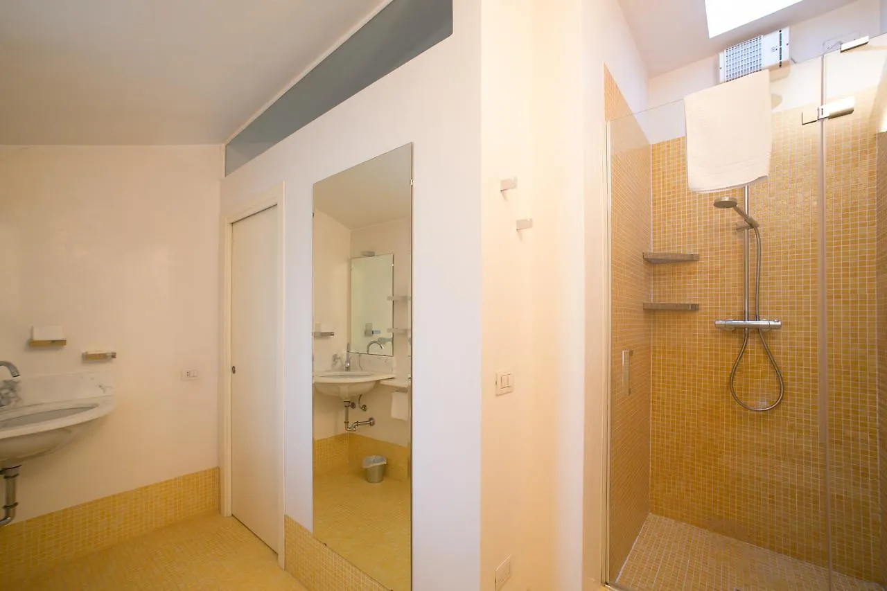 산탐브로지오 디 발폴리첼라 A Casa Di Tom B&B